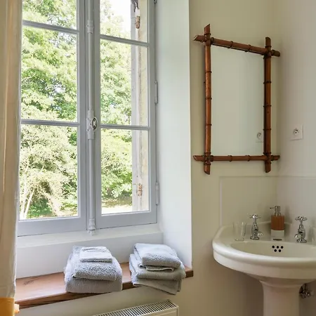 Bed & Breakfast Chateau Le Mejean 3*