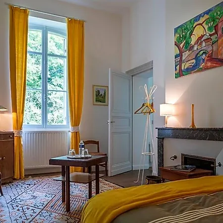 Bed & Breakfast Chateau Le Mejean 3*