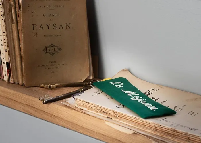 Couette-café Château Le Méjean